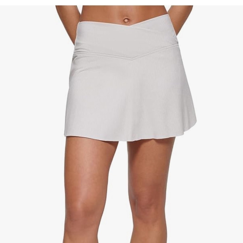 Calvin Klein Performance Women's Athletic Skirt  Built-in Bike Short L porcini